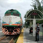 Golden Glades Tri Rail Station