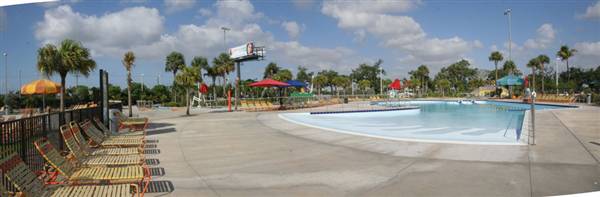 Grapeland Water Park