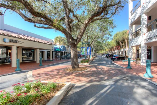 Main Street Miami Lakes