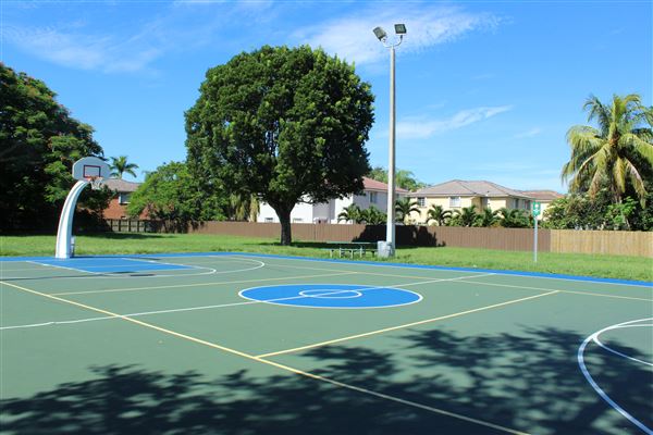 Forest Lakes Park
