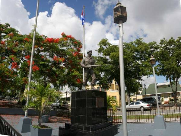 Cuban Memorial Boulevard and Bay of Pigs Monument