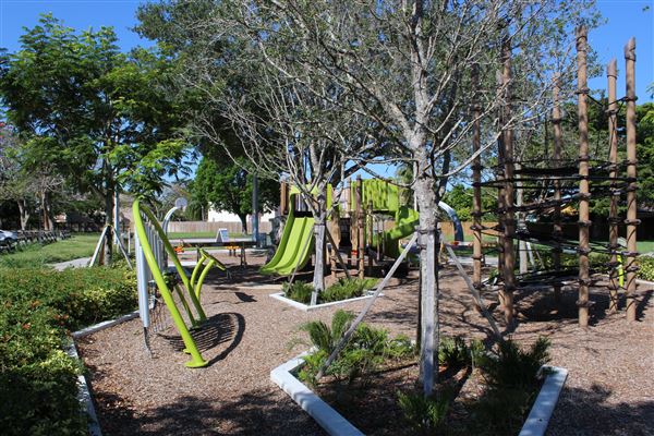 Forest Lakes Park