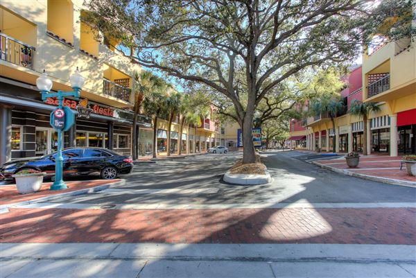 Main Street Miami Lakes