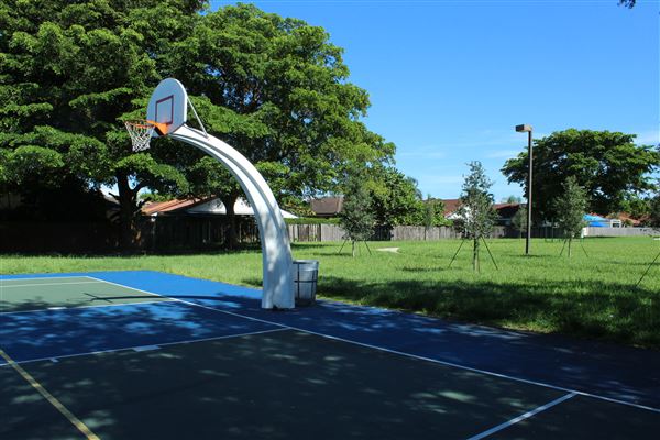 Forest Lakes Park