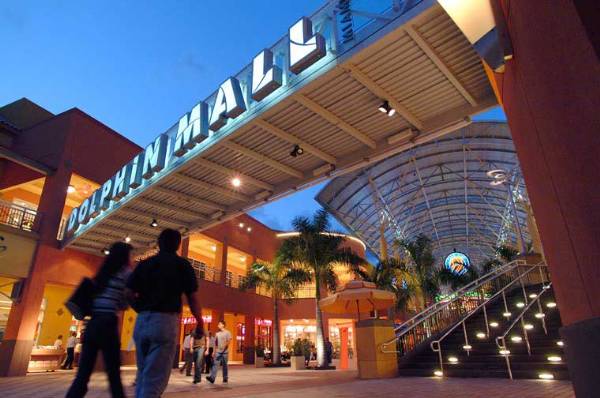 Dolphin Mall