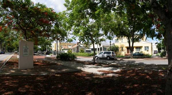 Cuban Memorial Boulevard and Bay of Pigs Monument