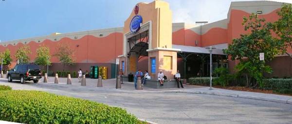 Dolphin Mall