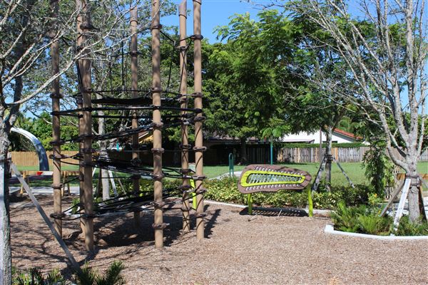 Forest Lakes Park
