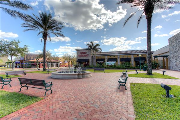 Main Street Miami Lakes