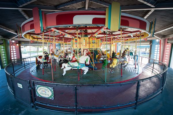 CRANDON PARK AMUSEMENT CENTER