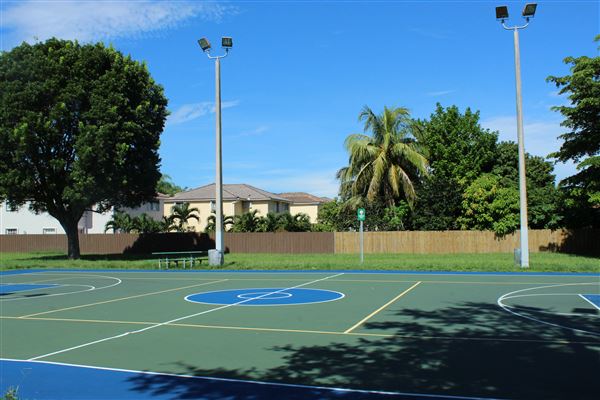 Forest Lakes Park