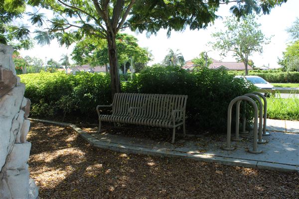 Forest Lakes Park